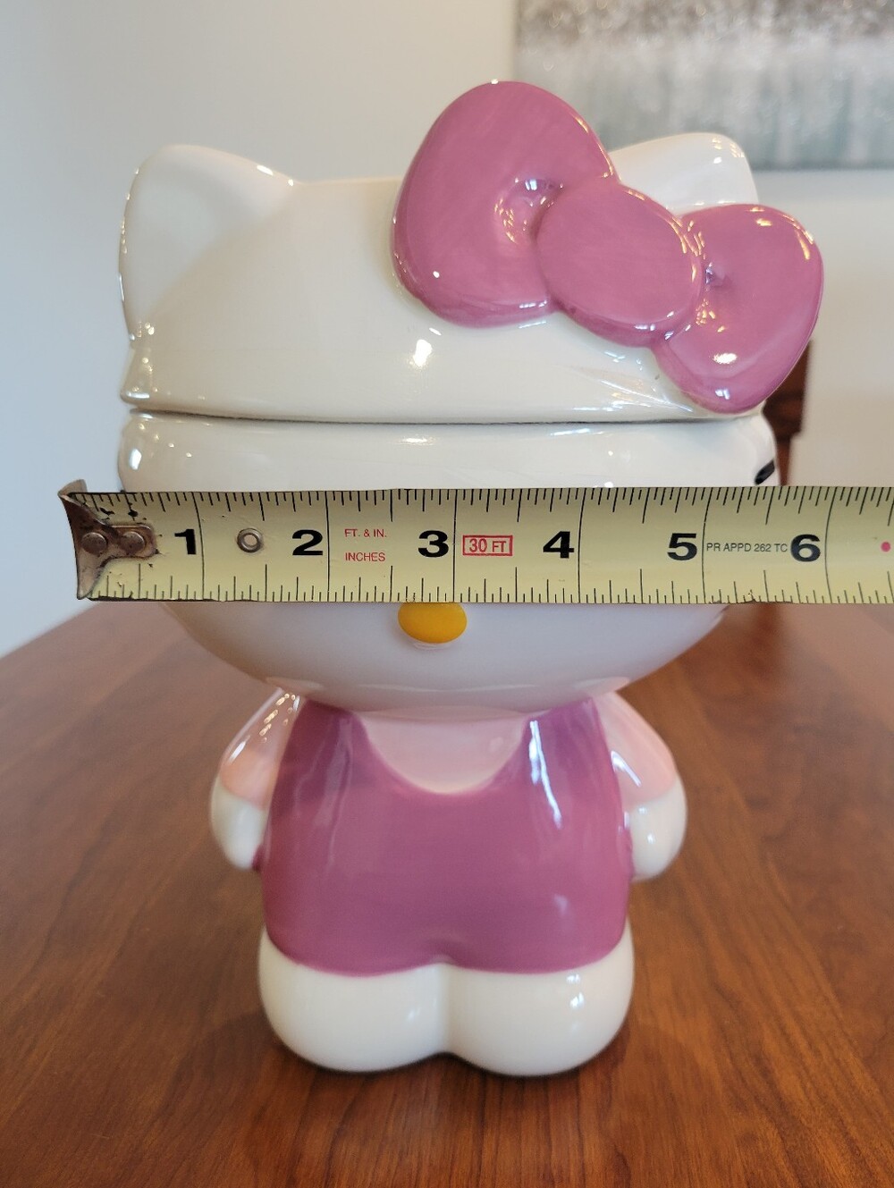 Hello Kitty Ceramic Treat Jar - Picture 5 of 6